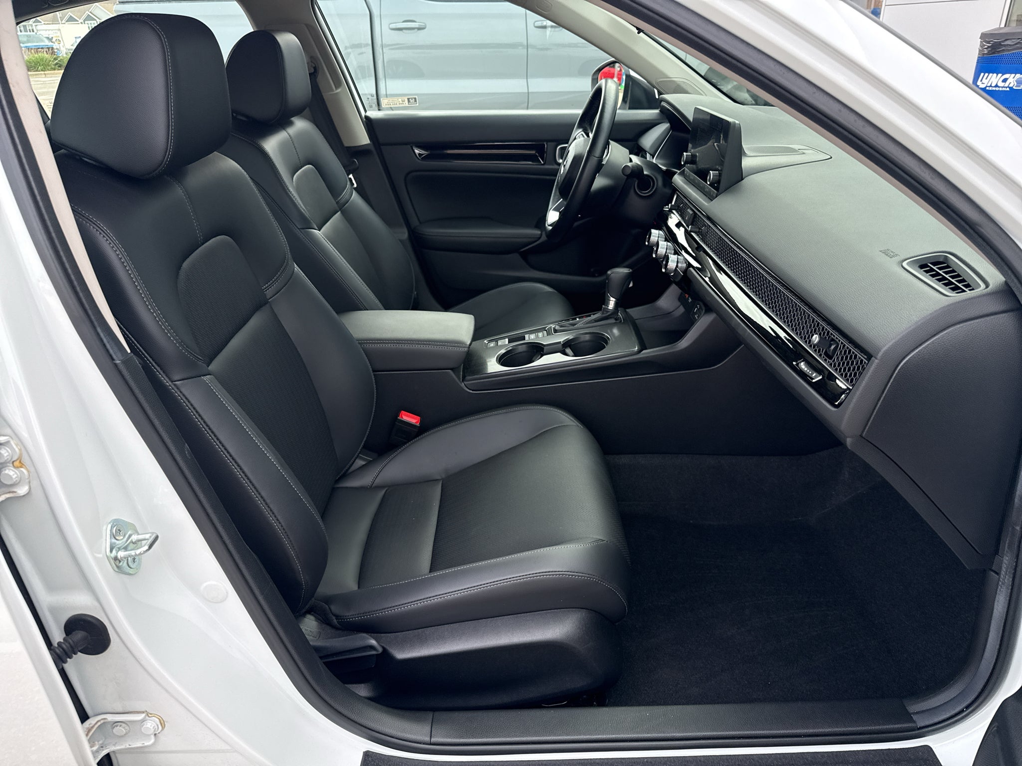 2024 Honda Civic Hatchback EX-L