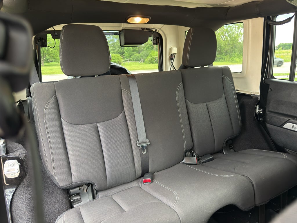 2018 Jeep Wrangler JK Unlimited Sahara