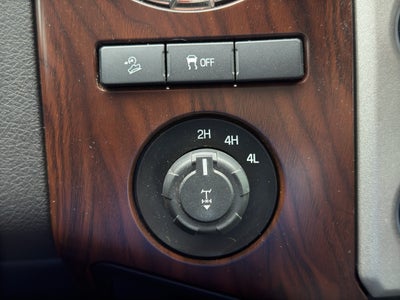 2015 Ford Super Duty F-250 SRW Lariat