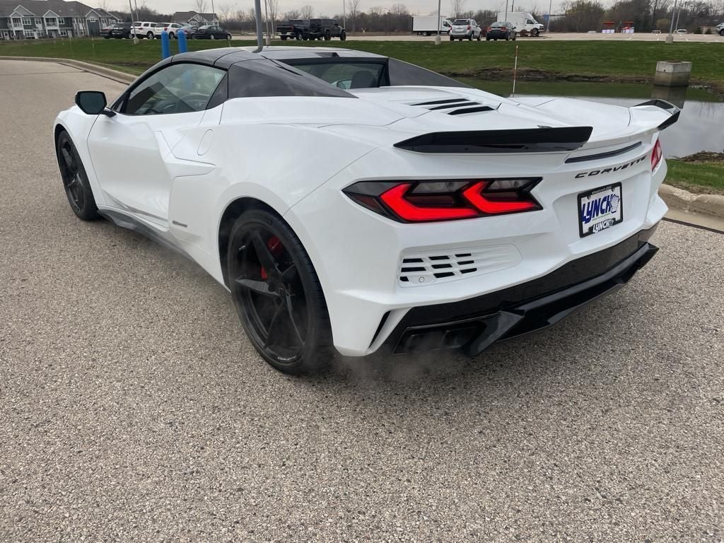 2025 Chevrolet Corvette E-Ray 2LZ