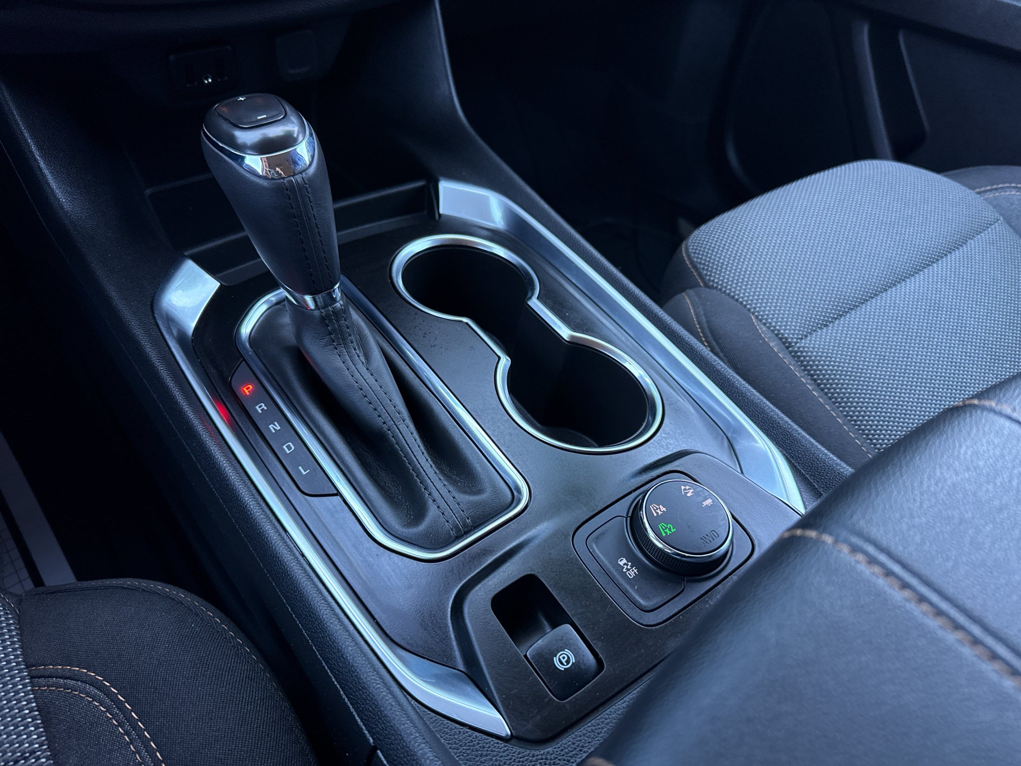 2018 Chevrolet Traverse LT Cloth