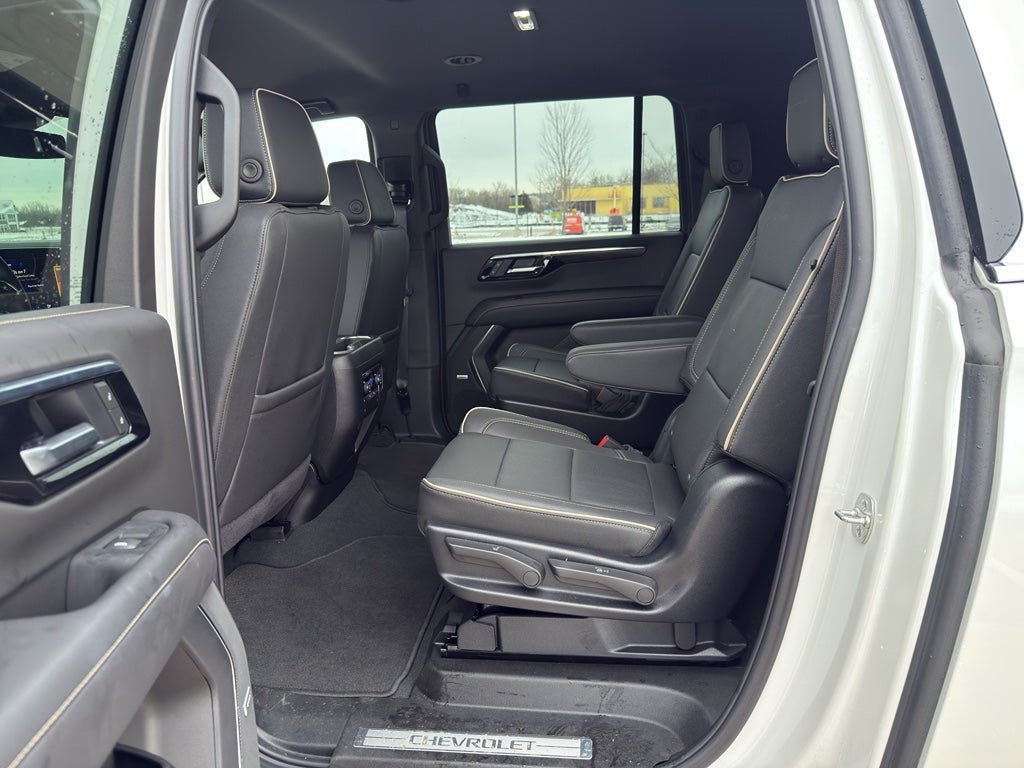 2025 Chevrolet Suburban Premier