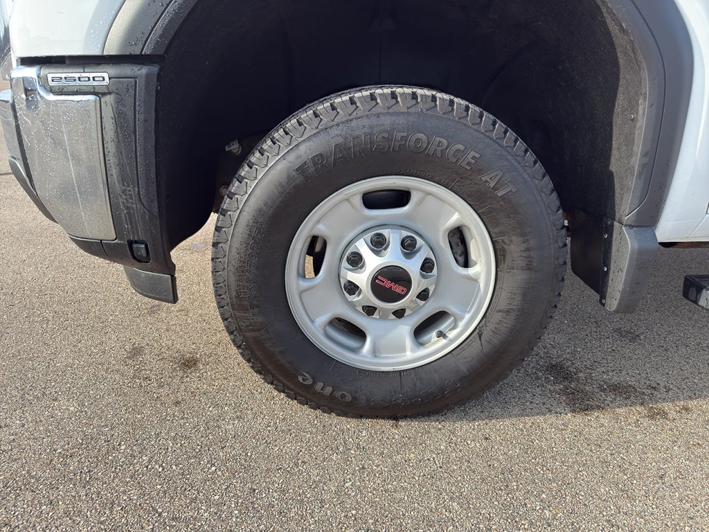 2024 GMC Sierra 2500 HD Pro