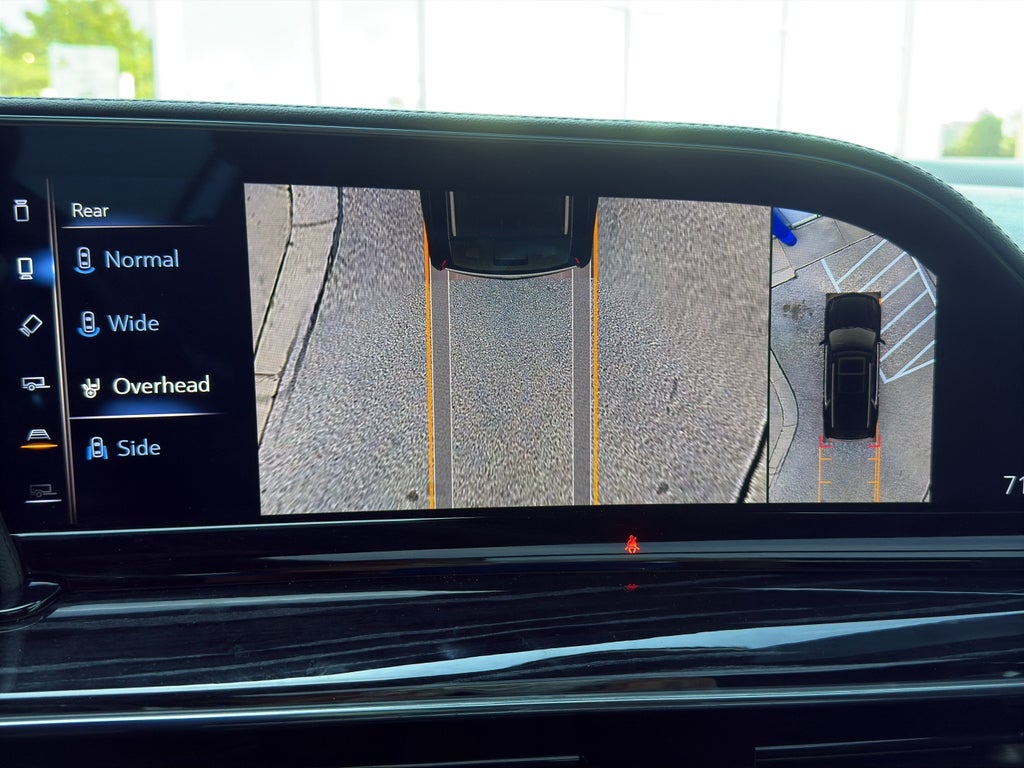 2022 Cadillac Escalade ESV Sport
