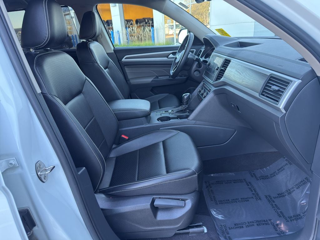 2021 Volkswagen Atlas 3.6L V6 SE w/Technology