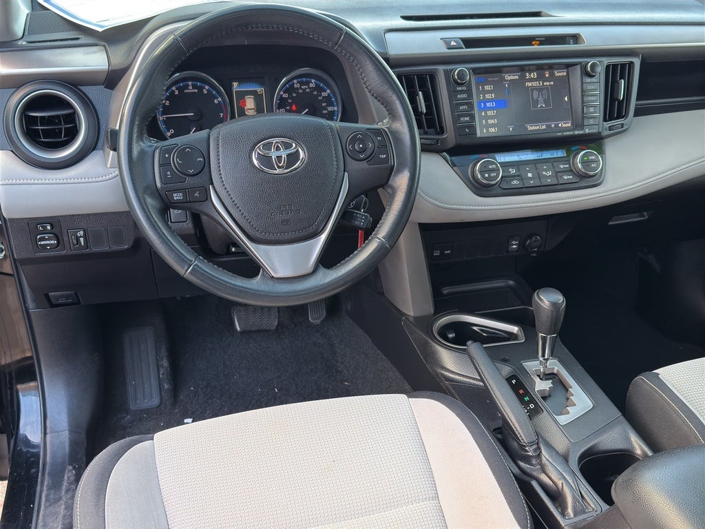 2016 Toyota RAV4 XLE