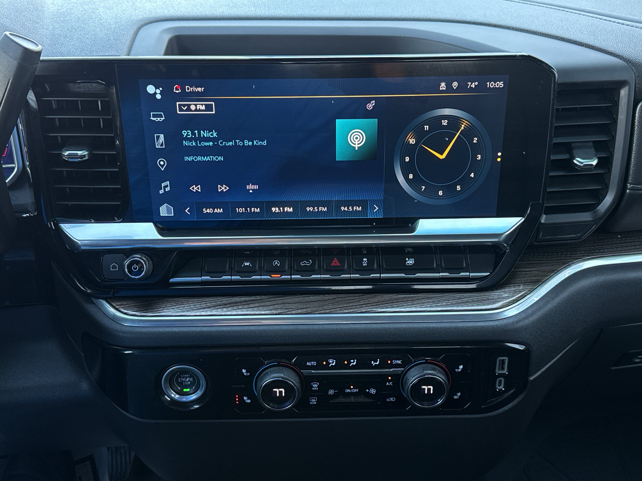 2023 Chevrolet Silverado 1500 LT