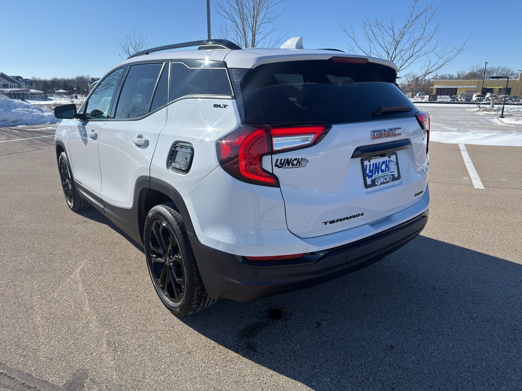2022 GMC Terrain SLT