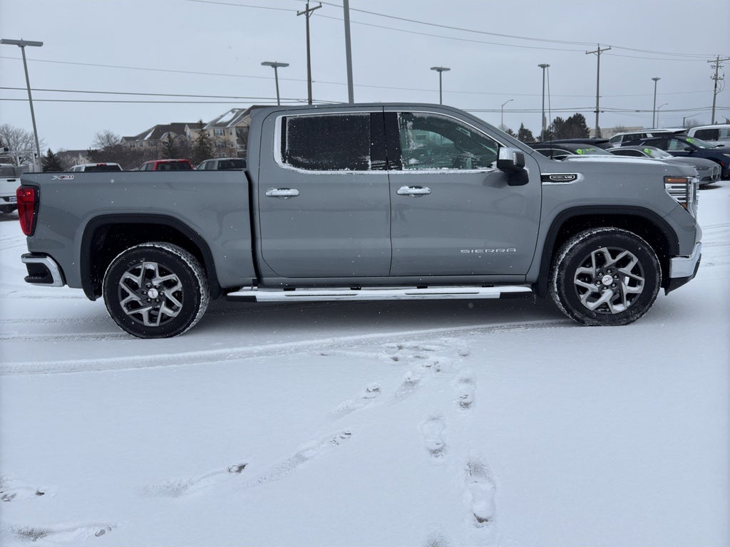 2024 GMC Sierra 1500 SLT