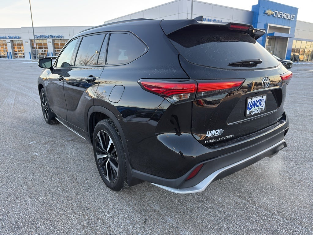 2022 Toyota Highlander XSE