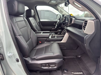 2023 Toyota Tundra 4WD SR5