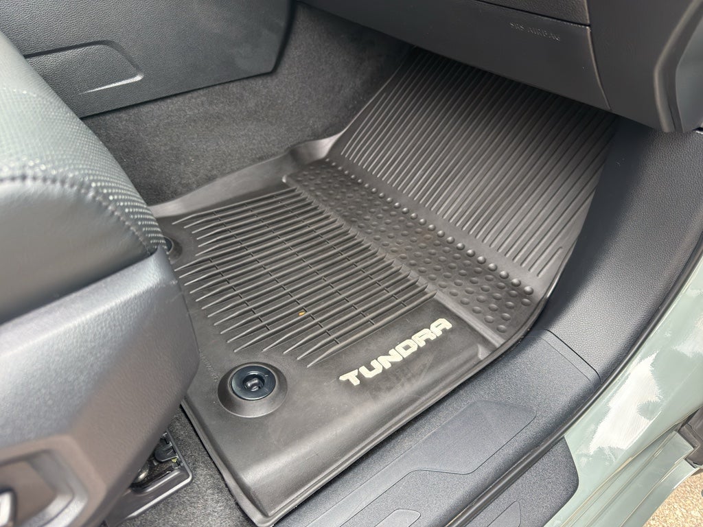 2023 Toyota Tundra 4WD SR5