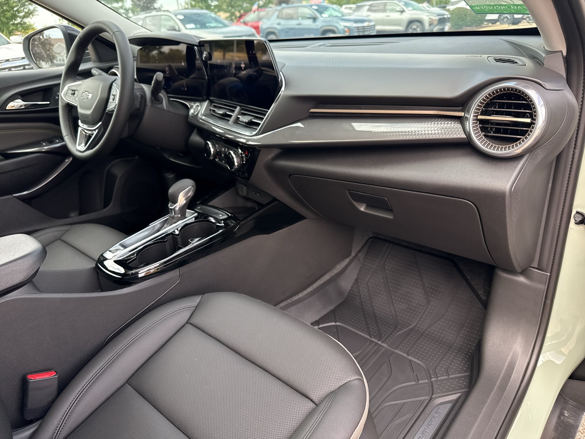2026 Chevrolet Trax Activ - Photo 41