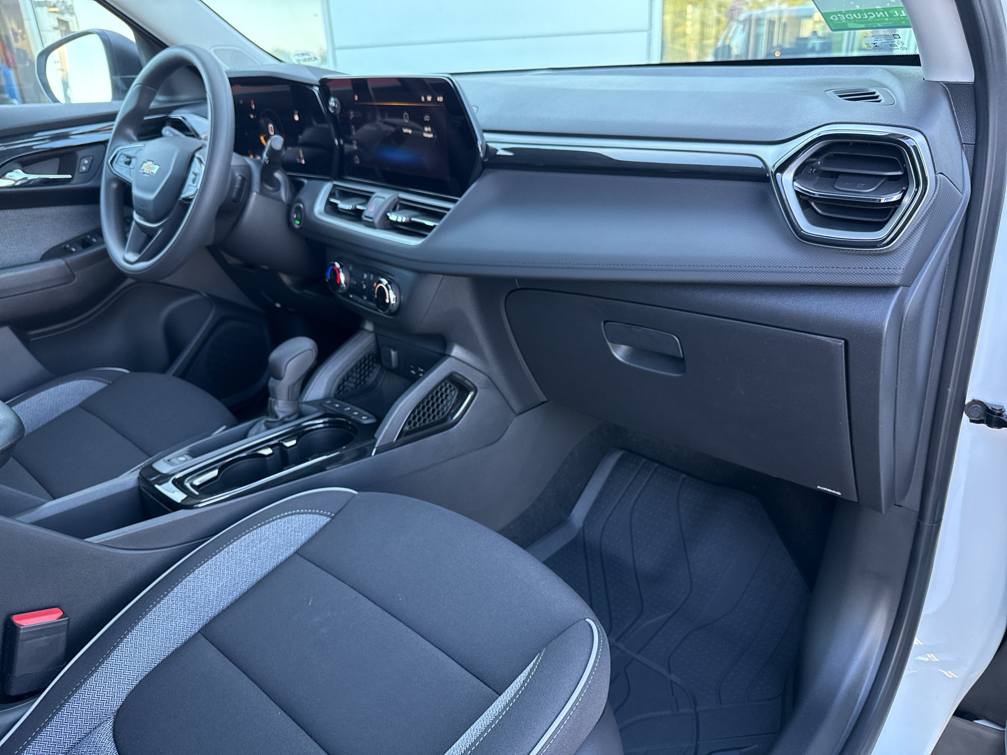 2026 Chevrolet Trailblazer LS - Photo 35