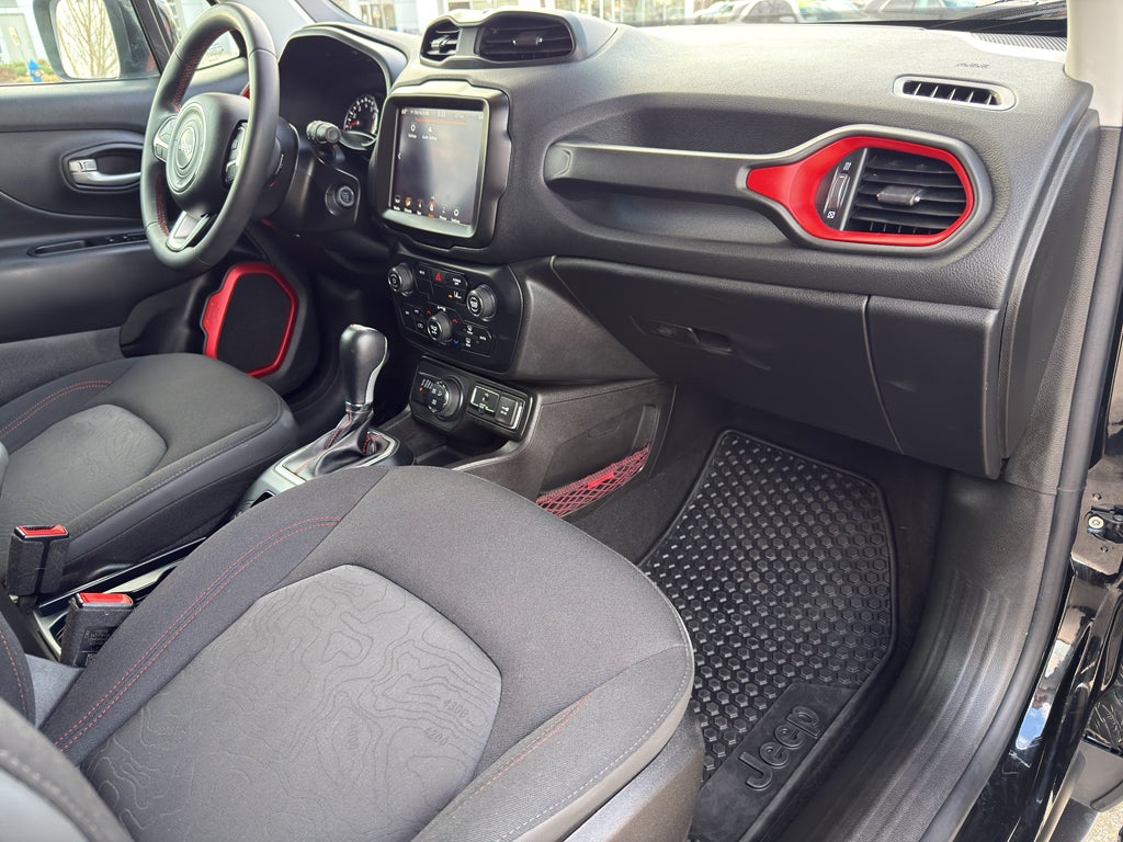 2023 Jeep Renegade Trailhawk