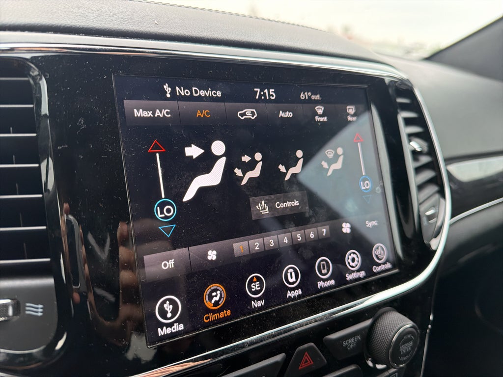 2021 Jeep Grand Cherokee Overland