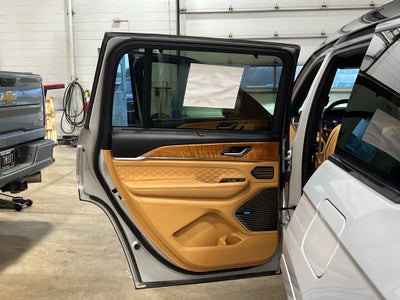 2021 Jeep Grand Cherokee L Summit Reserve