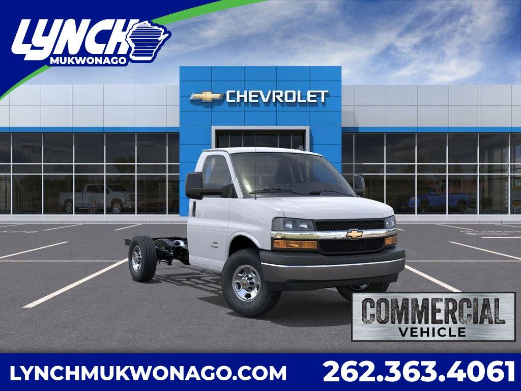 2025 Chevrolet Express Cutaway 3500 1WT