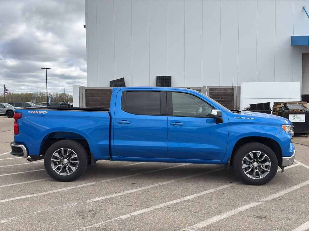 2025 Chevrolet Silverado 1500 LT (2FL)