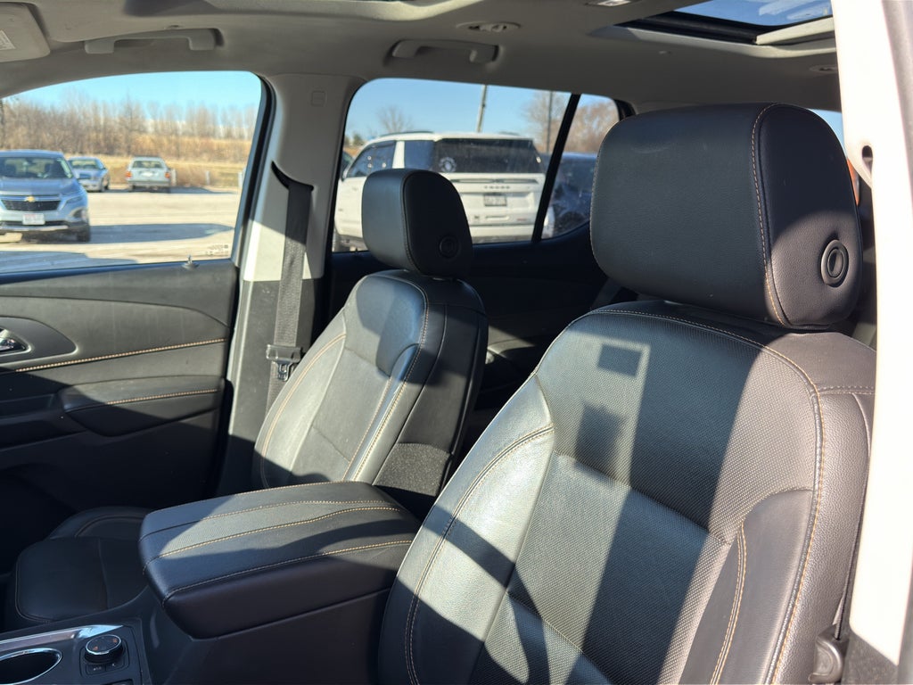 2021 Chevrolet Traverse Premier