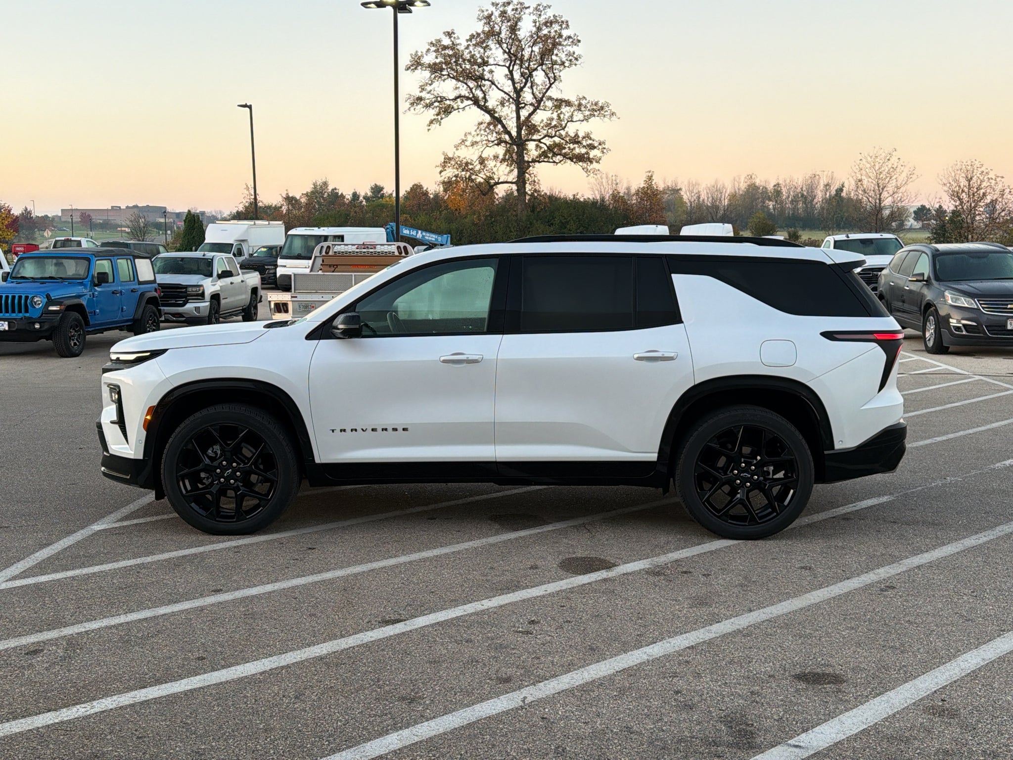 2024 Chevrolet Traverse RS