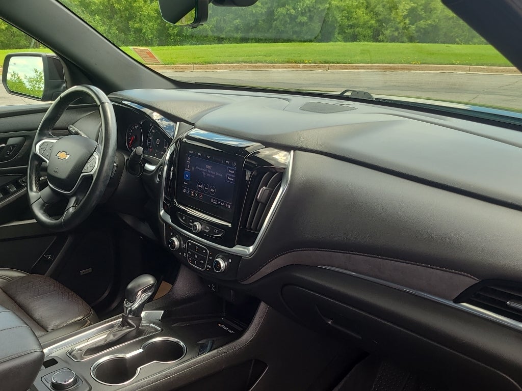 2023 Chevrolet Traverse High Country