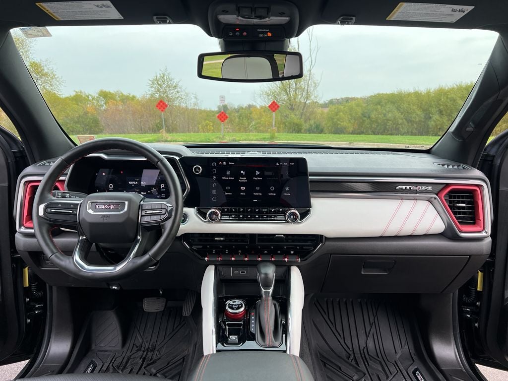 2023 GMC Canyon AT4X