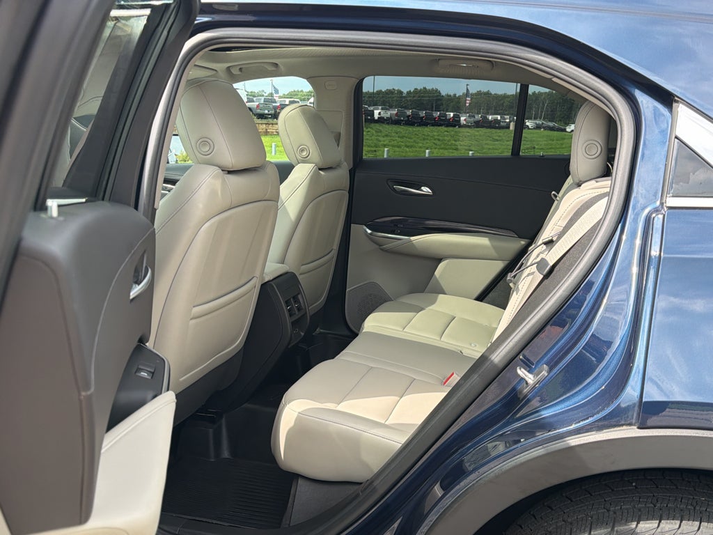 2021 Cadillac XT4 AWD Luxury