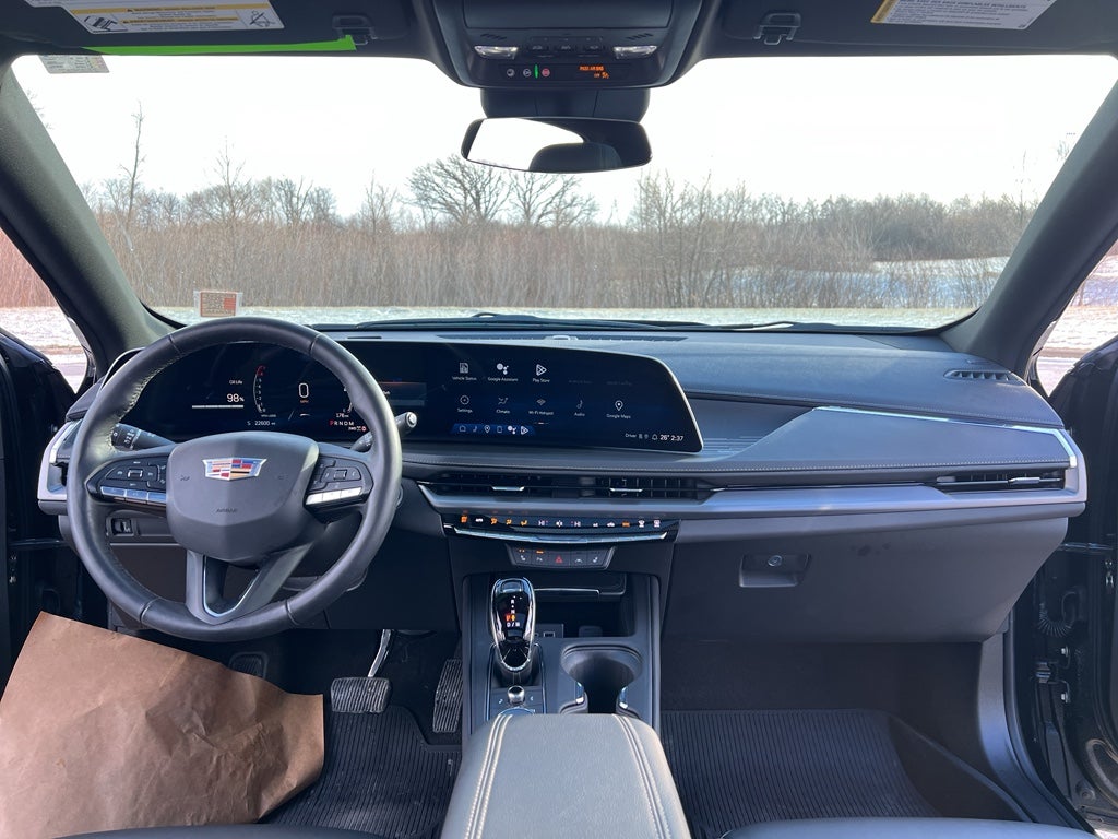 2024 Cadillac XT4 Premium Luxury