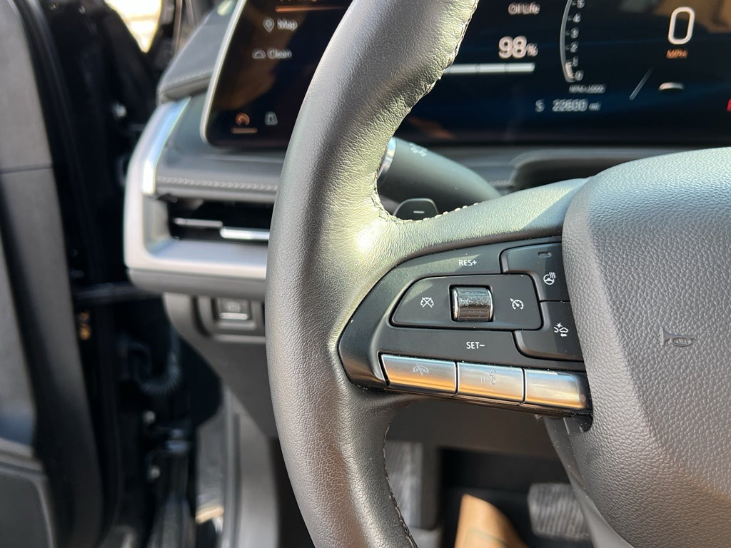 2024 Cadillac XT4 Premium Luxury