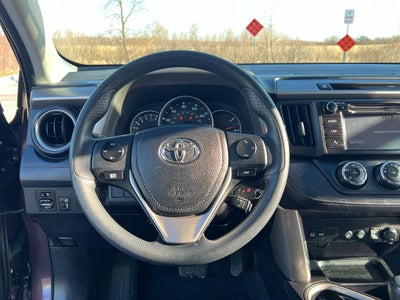 2016 Toyota RAV4 LE
