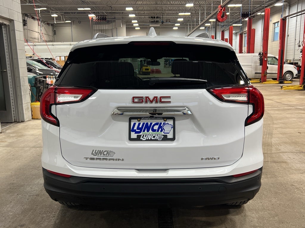 2024 GMC Terrain SLE