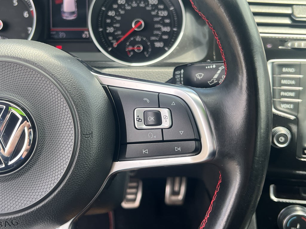 2017 Volkswagen Golf GTI S