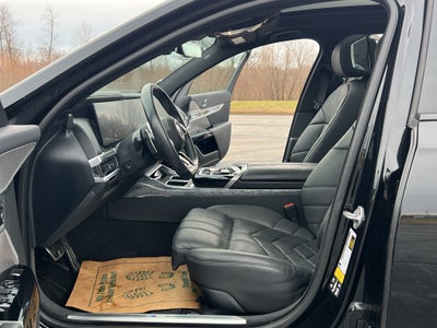 2023 BMW 7 Series 760i xDrive