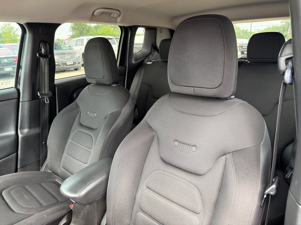 2017 Jeep Renegade Altitude