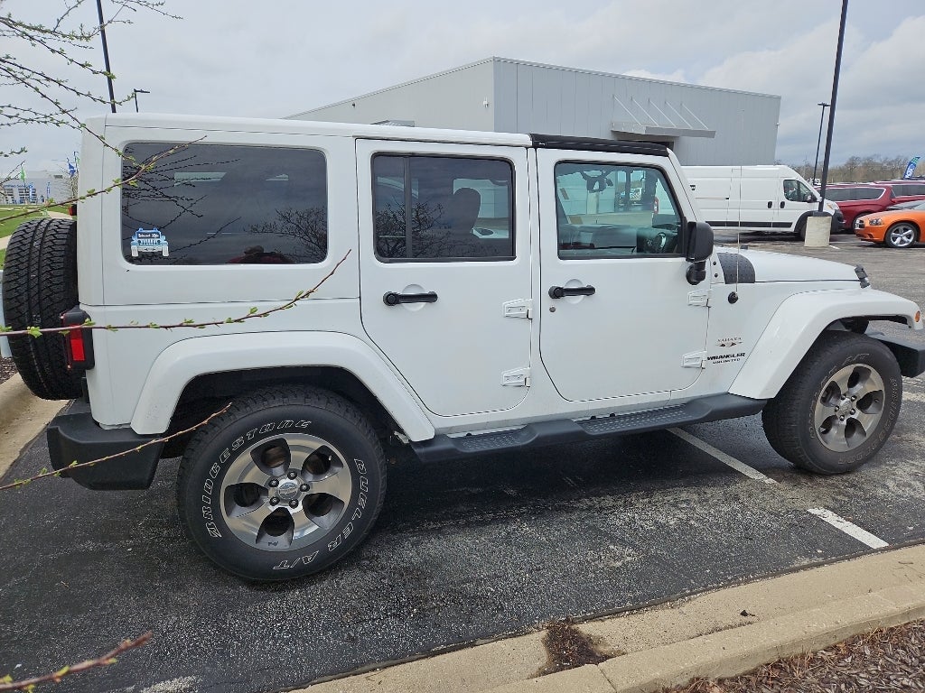 2017 Jeep Wrangler Sahara