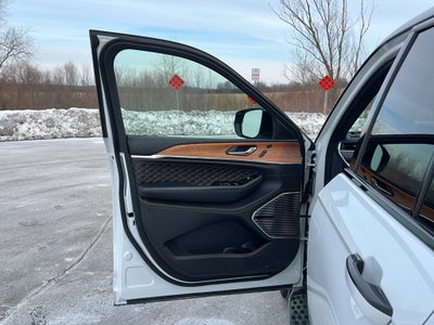 2024 Jeep Grand Cherokee Summit Reserve