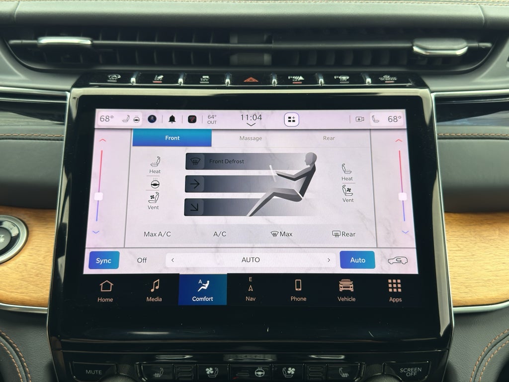 2023 Jeep Grand Cherokee L Summit Reserve w/Entertainment