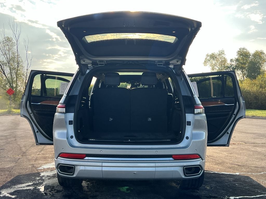 2022 Jeep Grand Cherokee L Summit Reserve