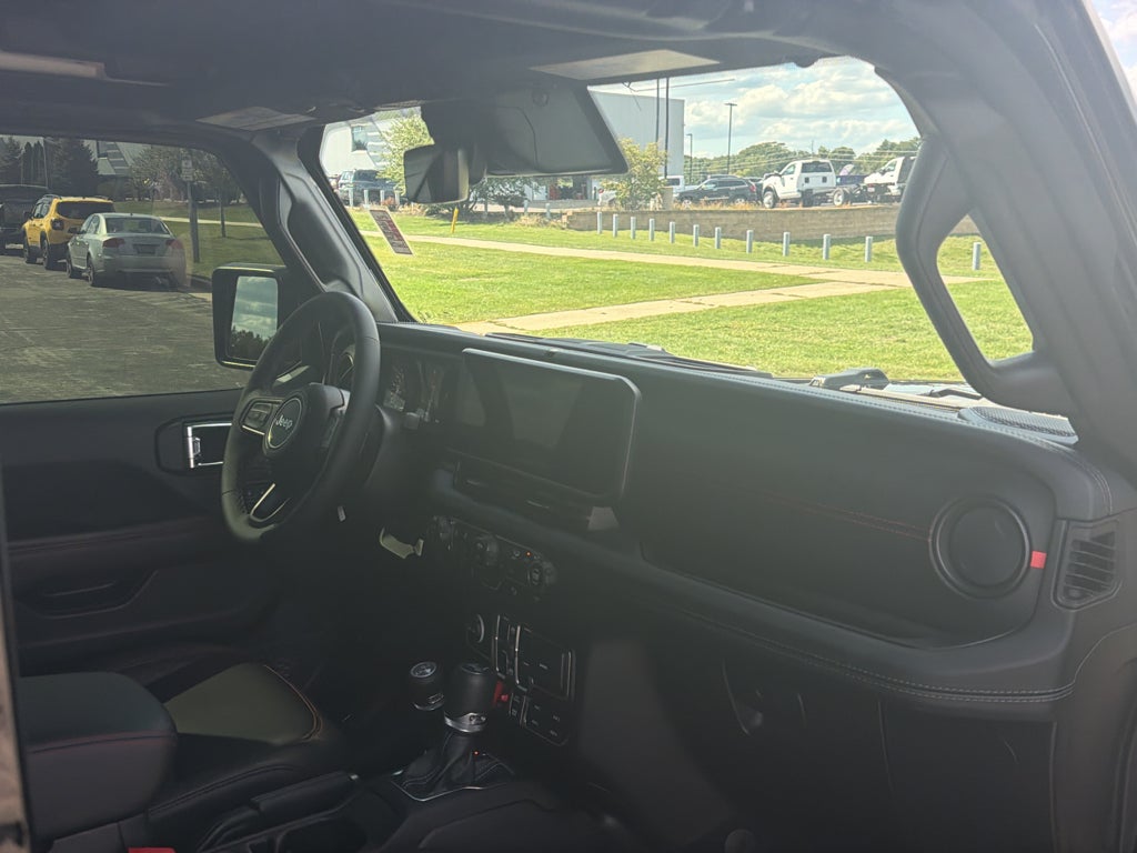 2025 Jeep Wrangler Rubicon X