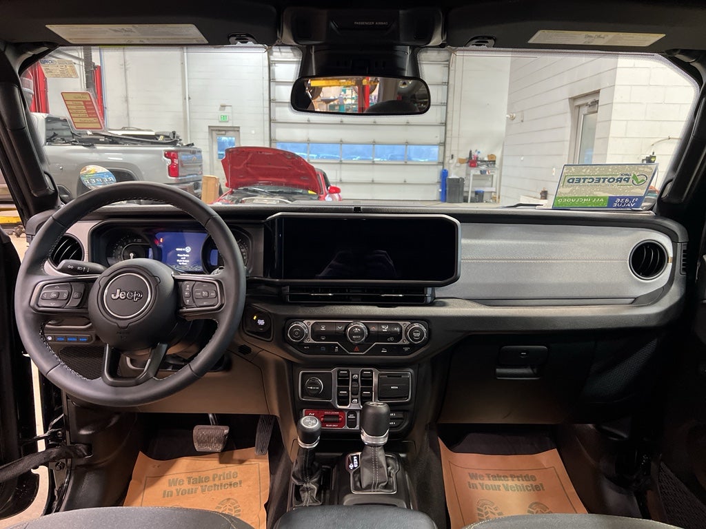 2025 Jeep Wrangler 4xe Willys