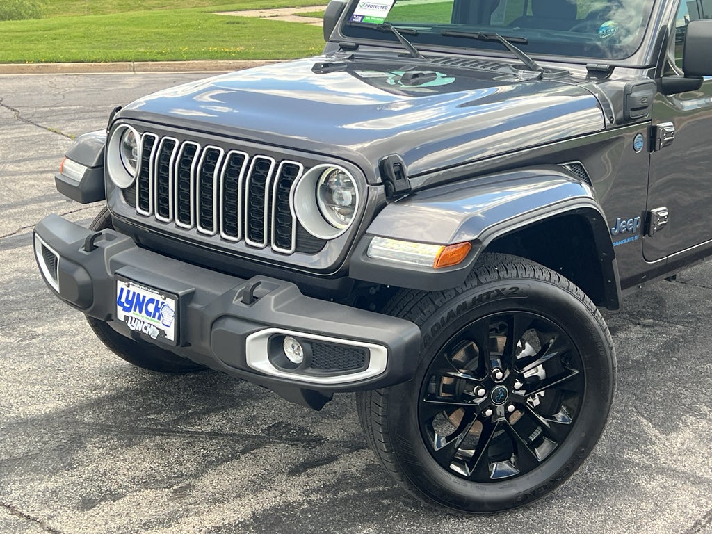 2025 Jeep Wrangler 4xe Sahara