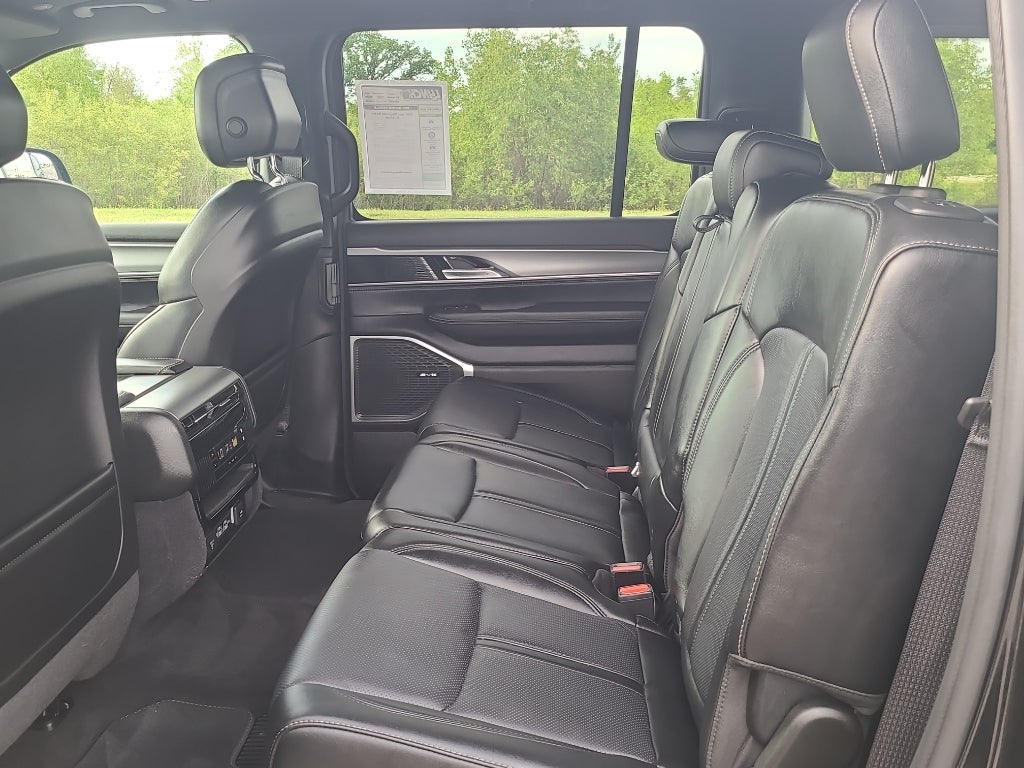 2024 Jeep Wagoneer Series II Carbide
