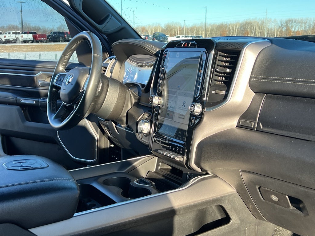 2023 RAM 1500 Laramie Night Edition w/Moonroof