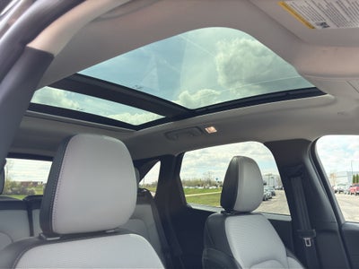 2025 Ford Escape Platinum Moonroof