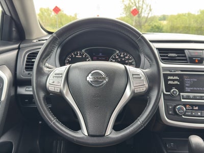 2017 Nissan Altima 2.5 SV