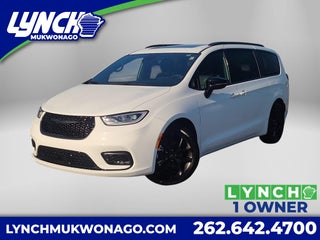 2024 Chrysler Pacifica Limited S Preferred