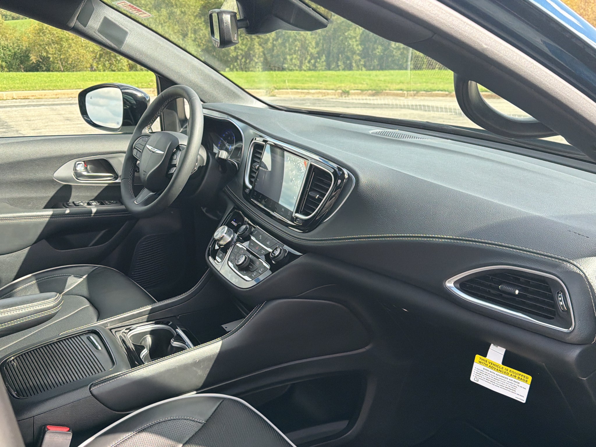 2025 Chrysler Pacifica Limited AWD