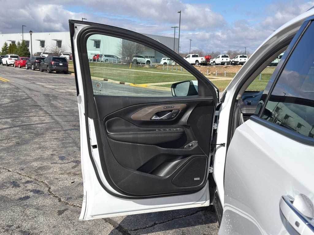 2023 GMC Terrain Denali