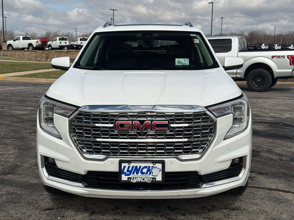 2023 GMC Terrain Denali